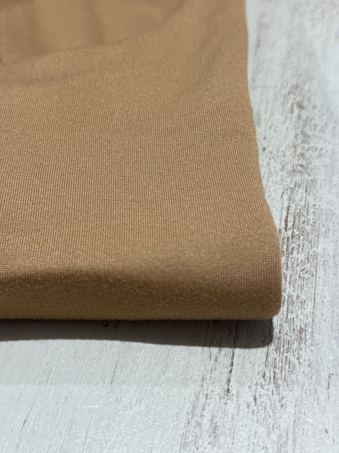 Musculosa Soft Cuello cuadrado - comprar online