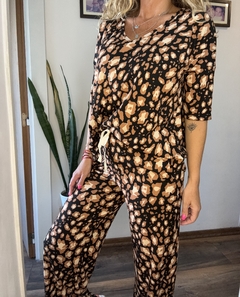 Remera Print caramelo
