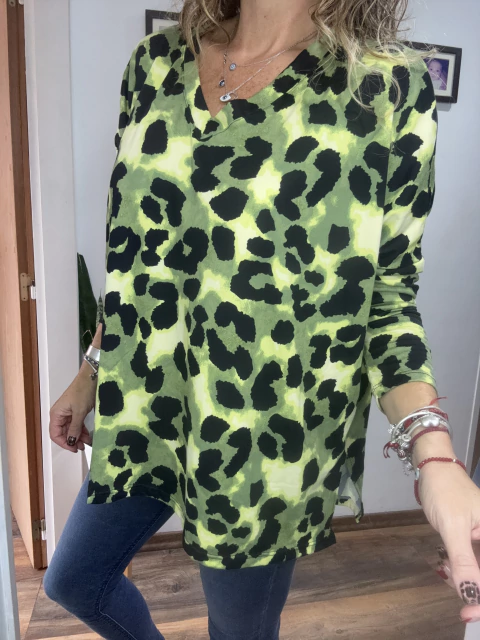 Imagen de Remera ancha soft Manga larga
