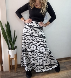 Maxi falda Zaira blanca y negra