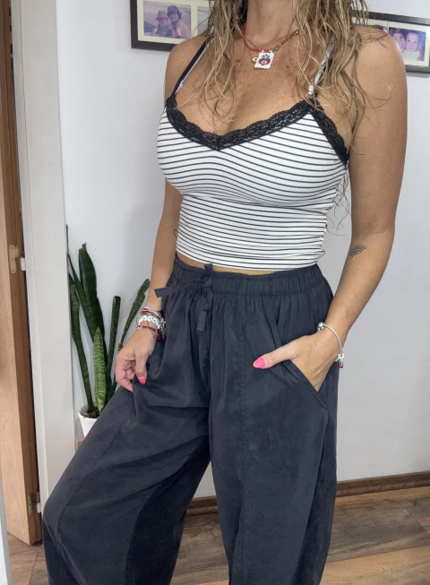 Pantalón Abril en internet
