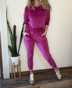 Conjunto plush L❤️VE