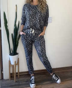 Imagen de Jogger Leopard soft