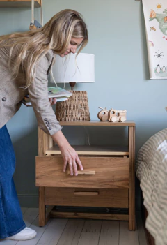 Mesa de luz Petiribi - comprar online