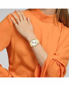 Reloj Swatch Mujer Pearl Gleam SYXG128 - Cool Time