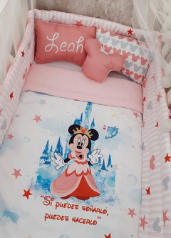 MINNIE CASTILLO en internet