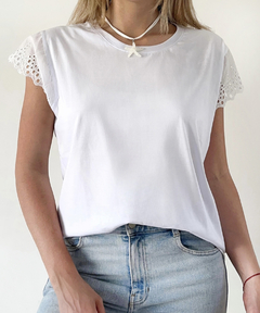 REMERA ZOE TALLE XL (SIN FALLA)