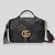 BOLSA GUCCI GG MARMONT MATELASSE TIRACOLO PRETA