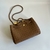 BOLSA ANDIAMO MÉDIA CARAMELO - Bolsas Chick - Réplicas de Bolsas