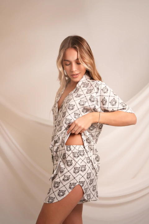 Short Noche White - buy online