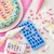 MOLDE BOMBONES Y GOMITAS LETRAS Y NUMEROS - WILTON® - Croquembouche