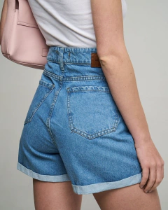 Short Coquette en internet