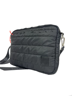 Porta Notebook Puffer Negra 13" y 15" - Vayate