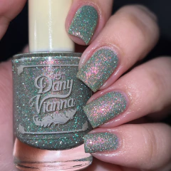 By Any Other Name - By Dany Vianna Esmaltes Artesanais