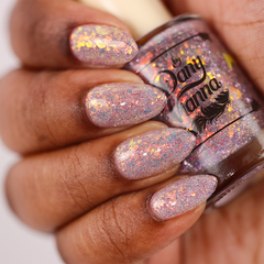 Blushing Phantom - By Dany Vianna Esmaltes Artesanais