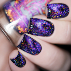 Hotter Than Hot - By Dany Vianna Esmaltes Artesanais