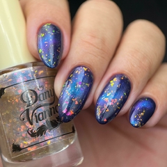 Magnetic Attraction - By Dany Vianna Esmaltes Artesanais
