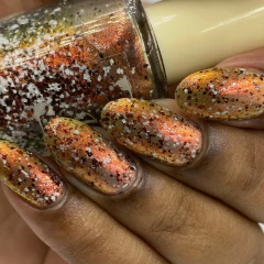 What Do You See? na internet