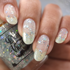Jar of Stars - By Dany Vianna Esmaltes Artesanais