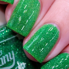 Greenlit - By Dany Vianna Esmaltes Artesanais