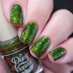 Xmas Year Round - By Dany Vianna Esmaltes Artesanais
