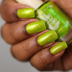 Just A Bit of Pixiedust - By Dany Vianna Esmaltes Artesanais