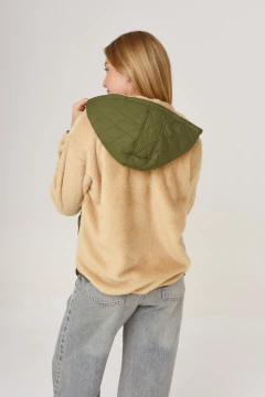 CAMPERA ALINA BEIGE/VERDE - comprar online