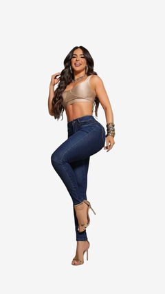 Calça basica escura Ref 672025 - Preta Madá Jeans