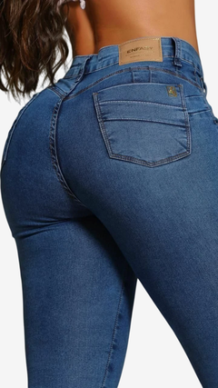 Calça basica clara Ref 692025 na internet