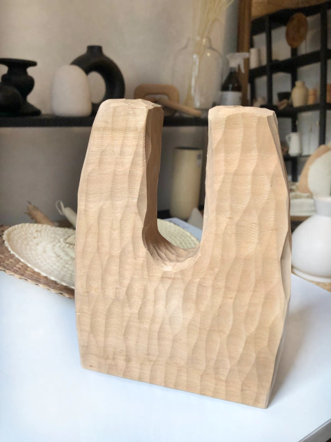 Florero tallado bali