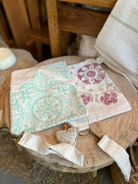 Sobre/Necessaire con cierre - comprar online
