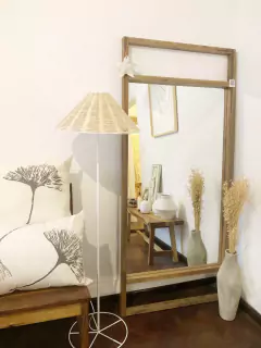 Lampara de pie - comprar online