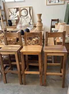 Imagen de Banqueta con respaldo petiribi