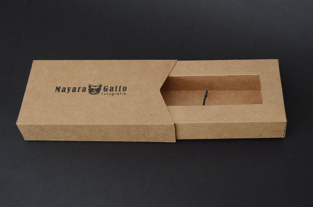 Caixa para Pendrive