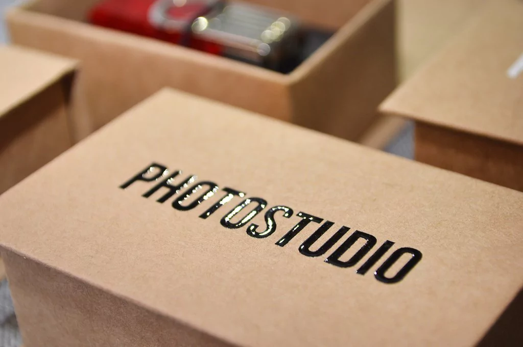 Kit com 30 Caixas de Pen Drive Kraft gravação Preta