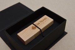 Pen drives + caixas