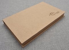 case-de-pen-drive-e-fotos-papel-kraft-2