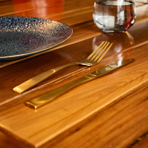 Set De Cubiertos 24 Piezas Dorados - comprar online