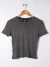 Remera complot T.L Gris (102595) - comprar online
