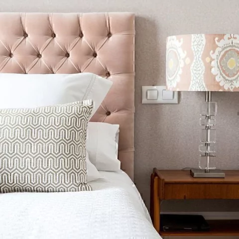 Respaldo de sommier capitoné de pie Queen 1,60mt pana antimanchas premium - comprar online