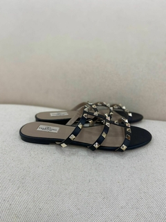 Flat VLTN Preta com Dourado Italiana - comprar online