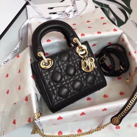 Bolsa Lady Dior Pequena Preta Italiana