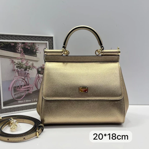 Bolsa D&G Sicily Mini Dourada - comprar online