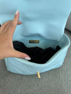 Bolsa CH 19 Azul Italiana - Bolsas e Grife