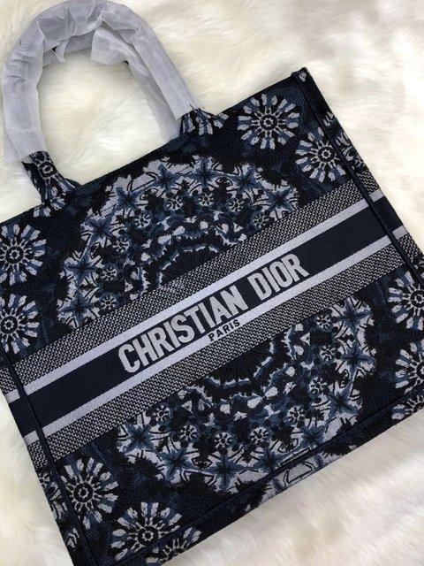Bolsa Dior Book Tote kalei italiana