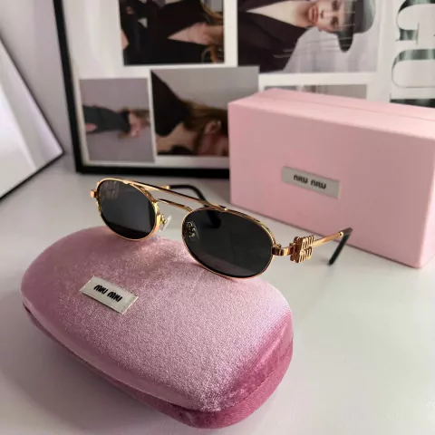 Óculos Miu Miu Preto Italiana