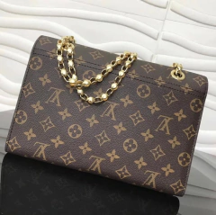 Bolsa Louis Vuitton Victoire Preta - Bolsas e Grife