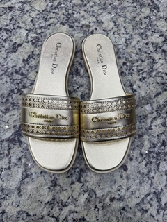 Flat Dior Dourada Italiana - comprar online