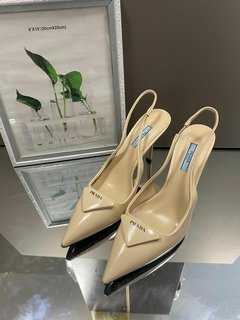 Salto Slingback Prada Bege Italiana