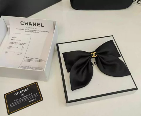 Presilha Laço de Cabelo Chanel Italiana